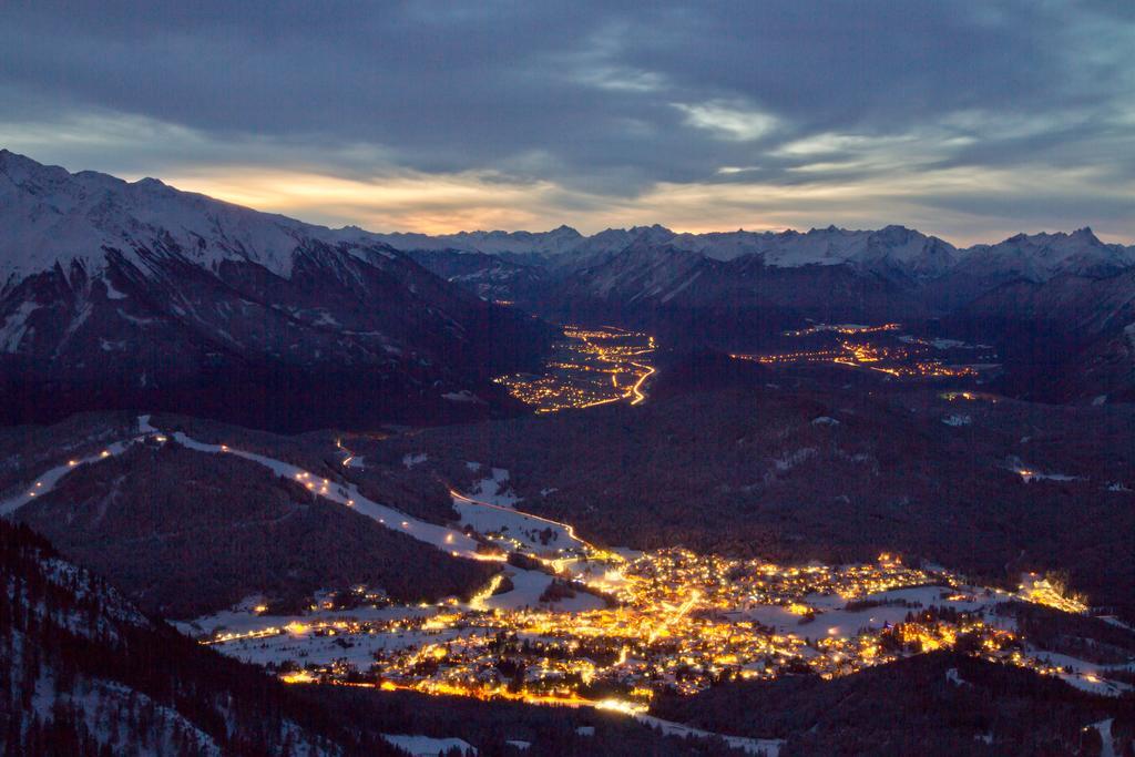 Hotel Lärchenhof Natur Seefeld in Tirol Zimmer foto